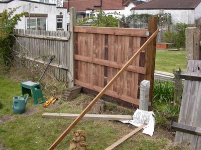 fence replace